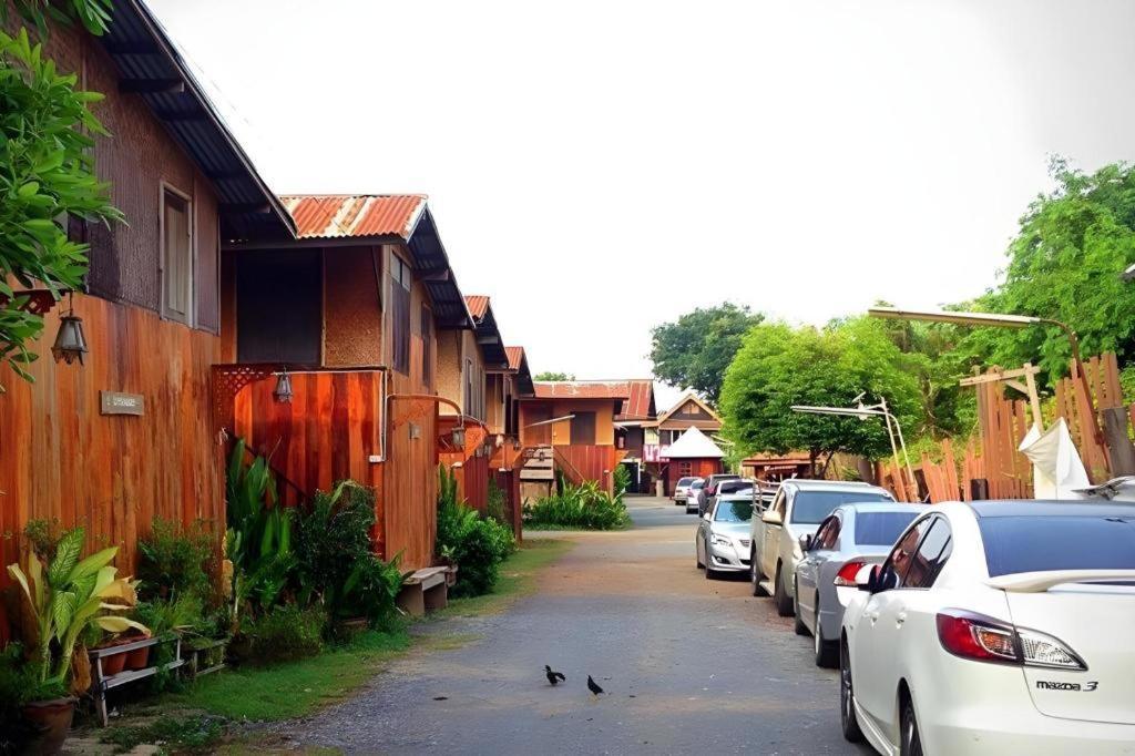 Jidapa Resort Phra Nakhon Si Ayutthaya Luaran gambar